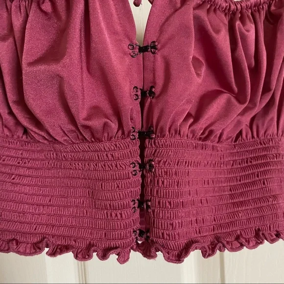 Urban Outfitters cropped top rose pink satin Small - Picture 4 of 7